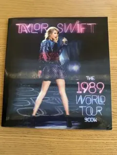 Taylor Swift 4枚セット Taylor Swift – Eras Tour Photo Pin Set 4pcs Official New – URVC