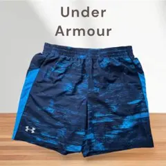Under Armour ネイビー/ブルー ショートパンツ 今の季節にぴったり