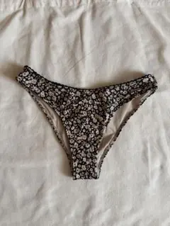 H&M ビキニボトム 花柄 ブラックのサムネイル