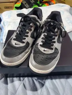 AIR FORCE 1 B (黒蛇)のサムネイル