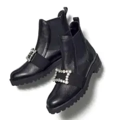 美品 DIANA ビジューショートブーツ サイドゴア 黒 24cm 軽量