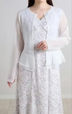 herlipto Shimmer Knit Peplum Cardiganのサムネイル