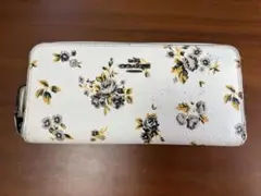 COACH 花柄 長財布