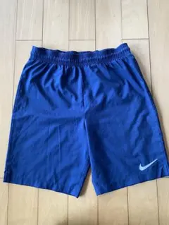 Nike Dri-FIT ショートパンツ キッズM 150〜160cm