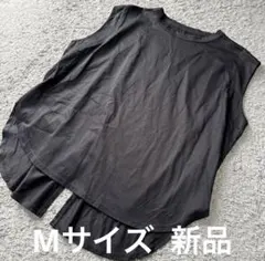 バックスリット裾ラウンドシルケットタンク黒M 新品のサムネイル