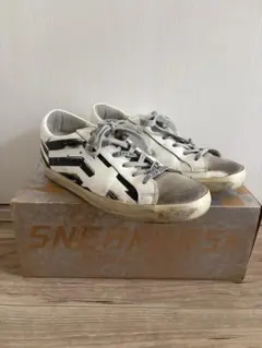 GOLDEN GOOSE SUPERSTAR WHITE FLAG 37のサムネイル