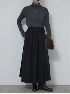 新品タグ付き⭐︎今季　ガリャルダガランテ　タフタフレアスカート　1 ブラック