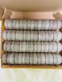 バンダイ製ガシャポン空カプセル30個　約50〜55mmノンセパレート　グレー