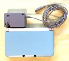 NINTENDO３DSLL 本体　ミント×ホワイト