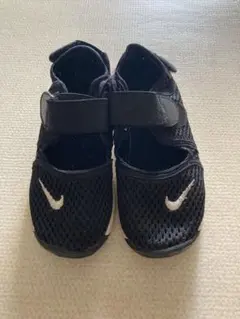 Nike エアリフトブラック 16cm キッズ