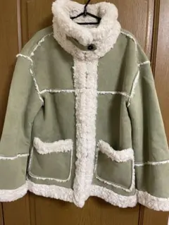 オリーブグリーン ムートンコート ボア襟付き
