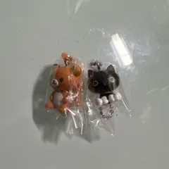 サンエックスユニバース　チャーム付きグミ　リラックマ 靴下にゃんこ