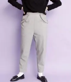 didizizi ディディジジ　テーパードパンツ　プリーツポケット　フリルのサムネイル