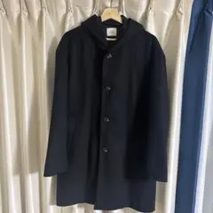 フード付きコート（黒色・Mサイズ）