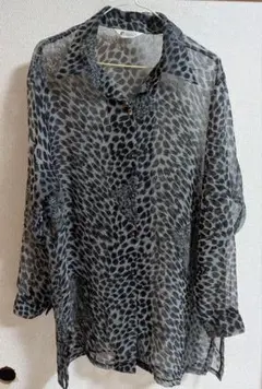 ヒョウ柄シースルー長袖シャツ