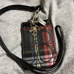 コーチ チェック柄 パスケース スカルチャーム付き