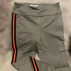 FOREVER 21 ヨガパンツ S カーキ