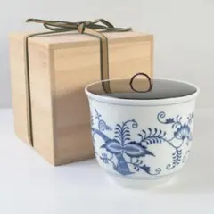 手描き 染付 蓋物】古伊万里 繊細な花文様 菓子器 小物入れ