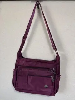 新品　パープルナイロンショルダーバッグ
