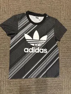 adidas ストライプドット Tシャツ