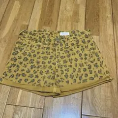 ［新品未使用］repipi armarioショートパンツのサムネイル