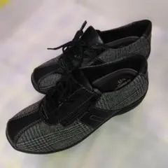 週末‼️MOONSTAR （ムーンスターイブ） 4E 23.5cm サイドジップ