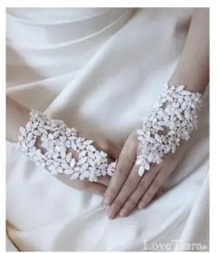 【LoveTiara】ラブティアラ　レース　フィンガーレスグローブ