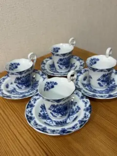 青い花柄カップ・ソーサー4個セット　アンティーク　デミタス　コーヒー
