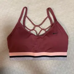 Nike DRI-FIT スポーツブラ 赤　Mサイズ
