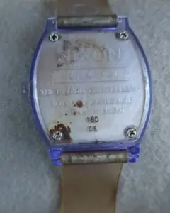 【ジャンク品】 ニクソン腕時計　THE MEDIUM TIME TELLER Pのサムネイル