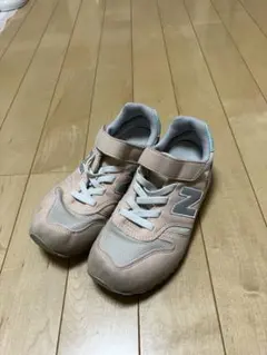 New balance ニューバランス　スニーカー　薄ピンク　21cm