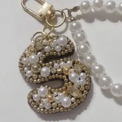 イニシャルキーチャーム　【S】ハンドメイド アルファベット　チャーム