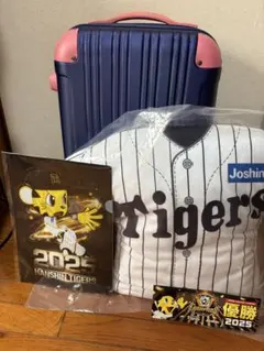 新品 阪神タイガース ダイヤモンドプラス スーツケース　⭐︎スーツケースバンド付 新品 阪神タイガース ダイヤモンドプラス スーツケース ⭐︎スーツ