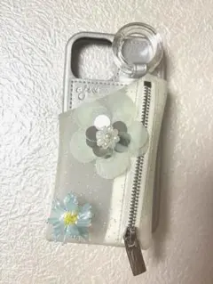 ajew エジュー iPhone16 ブルームケース シルバー シャルロット - メルカリ