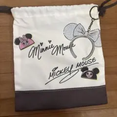 ディズニーリゾート　ミニーマウス、ミッキーマウスサイン入り巾着ポーチ