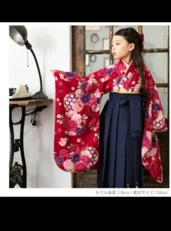 赤い花柄のキッズ袴