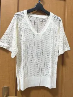 ＊Vネック透かし編みトップス（未使用）重ね着・Mサイズ・フェリシモ