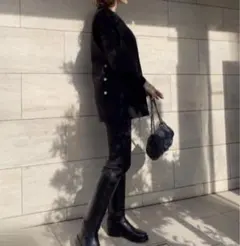 Item thumbnail for item 04f1bd84-dadf-4768-8e1f-4a0f6bc270a8