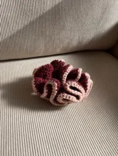 ハンドメイド　ボリューム　シュシュ　ふわふわ　カラフル　ボルドー