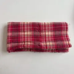 【新品・未使用（美品）】チェック柄のガーゼ生地（レッド）