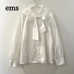ems excite エムズエキサイト ビッグリボン　ボウタイフリルシャツ