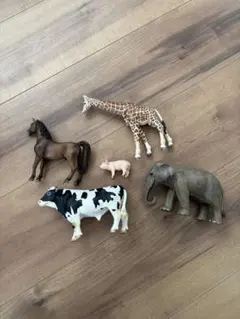 アニマルフィギュア