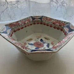 アンティーク　レトロな　角鉢　赤絵