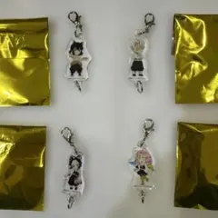 鬼滅の刃　ナムコ限定特典　繋がるアクリルチャーム　伊之助 実弥　蜜璃　しのぶ