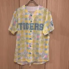【美品】阪神タイガース TORACO ユニフォーム