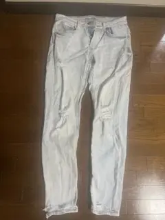 ZARA ダメージ加工 ライトブルースキニージーンズ