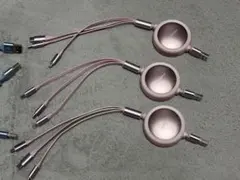 巻き取り式充電ケーブル 3in1 在庫6個　金額は１つの価格です　動作確認済み