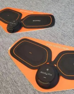 SIXPAD Body Fit 2個セット+予備シール×6 - メルカリ