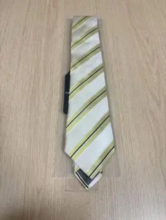 【新品】EMPORIO ARMANIアルマーニネクタイレギュラータイyellowのサムネイル