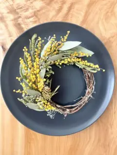 ミモザ　ユーカリ　ドライフラワーリース 18センチ　イエロー　黄色　春　送料込み